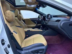 Lexus ES 200 Edition - фото 12