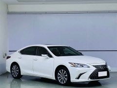 Lexus ES 200 Edition - фото 3