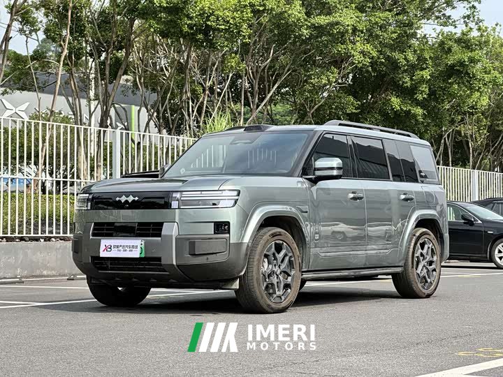 7 190KMAWDUltra Edition - автомобиль из Китая