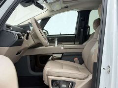 Li Auto MEGA Home Edition - фото 6