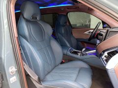BMW XM 50e - фото 13