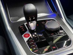 BMW XM 50e - фото 15