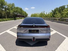 Lynk & Co Dark Blue SL03 SL03i 515MAX pure electric version - фото 9
