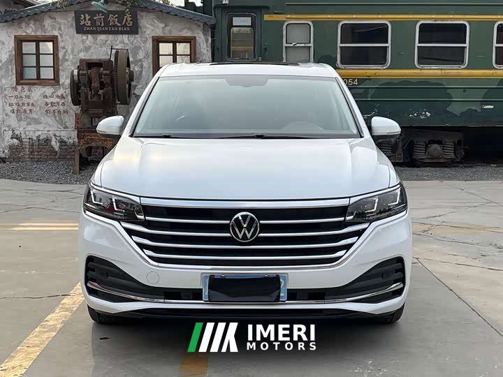 Volkswagen 330TSI Luxury Edition - автомобиль из Китая