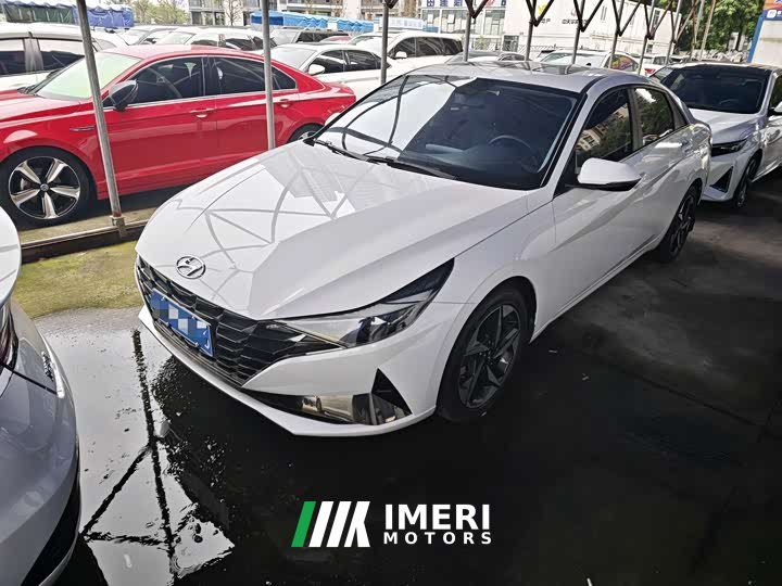 SAIC 1.5L CVT GLX Edition - автомобиль из Китая