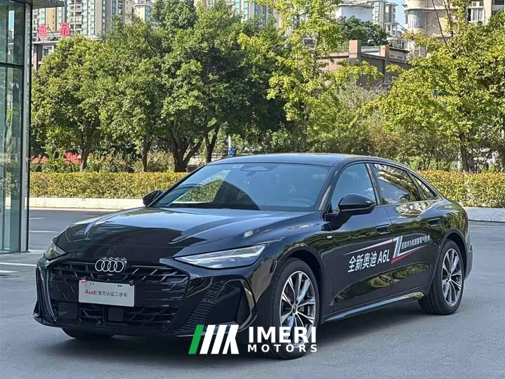 Audi A6L 2.0T Deluxe Version - автомобиль из Китая