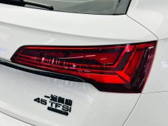 Audi Q5L 45 TFSI Luxury Version - фото 12