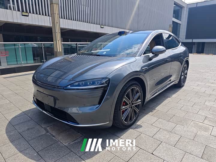 SAIC R7 EREV Ultra(192) - автомобиль из Китая
