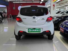 BYD E-Star Edition - фото 8