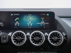 Mercedes-Benz GLA 200 - фото 10