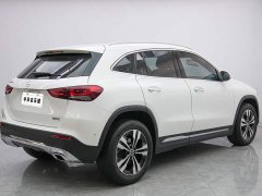 Mercedes-Benz GLA 200 - фото 18