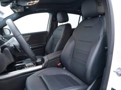 Mercedes-Benz GLA 200 - фото 7