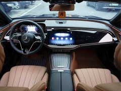 Mercedes-Benz E 300 L Premium Version - фото 13