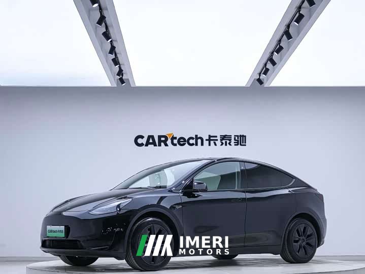 Tesla Model Y Edition - автомобиль из Китая