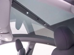 Tesla Model Y Edition - фото 12