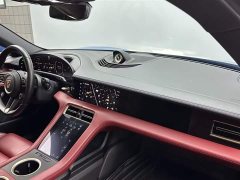 Porsche Taycan - фото 12