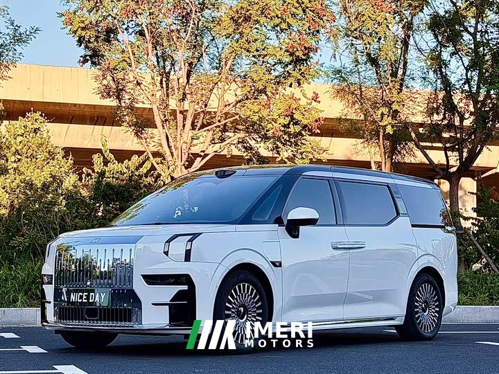 Zeekr 009 EditionAWD 108kWh - автомобиль из Китая