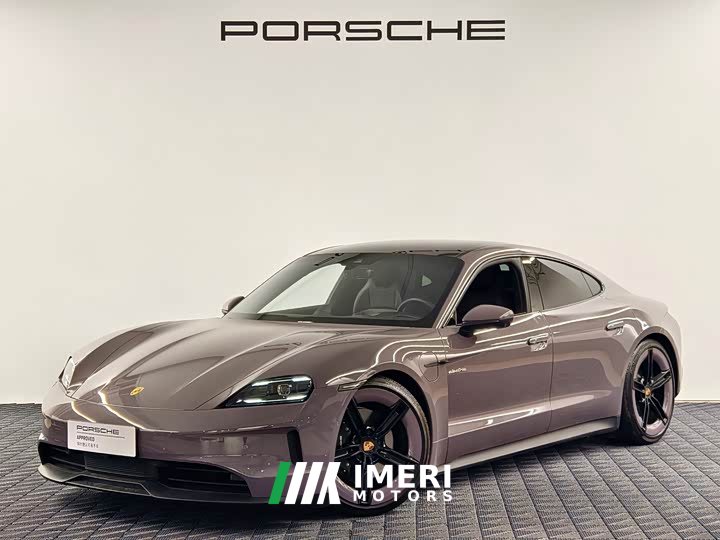 Porsche Taycan - автомобиль из Китая