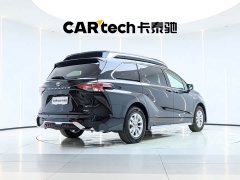 Zeekr 2.5LPHEV Edition - фото 15