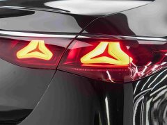 Mercedes-Benz E 300 L Luxury Version - фото 13