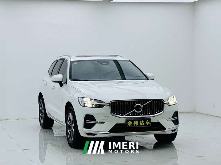 Volvo XC60 B5 AWDLuxury Edition - автомобиль из Китая