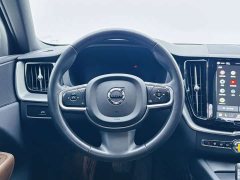 Volvo XC60 B5 AWDLuxury Edition - фото 11