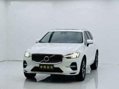 Volvo XC60 B5 AWDLuxury Edition - фото 3