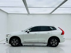 Volvo XC60 B5 AWDLuxury Edition - фото 4