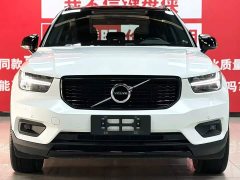 Volvo XC40 T4 AWD Edition - фото 3