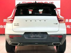 Volvo XC40 T4 AWD Edition - фото 6
