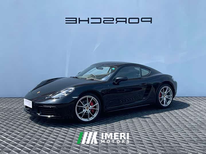 Porsche 718 Cayman S 2.5T - автомобиль из Китая