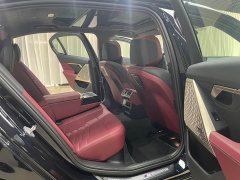 BMW 5 530Li Deluxe Version M - фото 11