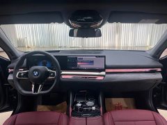 BMW 5 530Li Deluxe Version M - фото 14