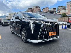 Trumpchi M8 Grandmaster Series Dual Engine Royal Edition - фото 7
