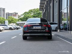 Mercedes-Benz E 260 L Edition - фото 4