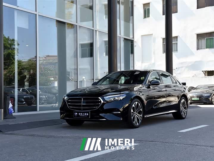 Mercedes-Benz E 300 L Luxury Version - автомобиль из Китая