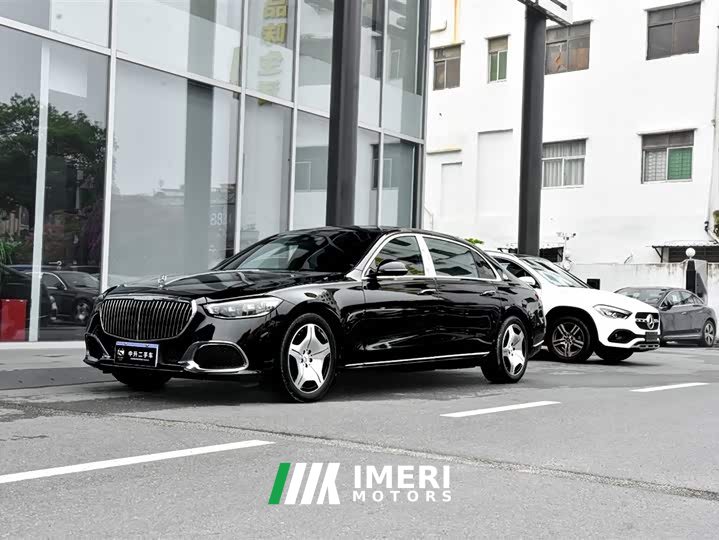 Mercedes-Benz S 480 4MATIC - автомобиль из Китая