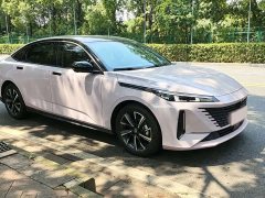 Changan NE 1.5T GDI DCTPremium Version - фото 3