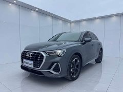 Audi Q3 35 TFSI Fashion Version - фото 1