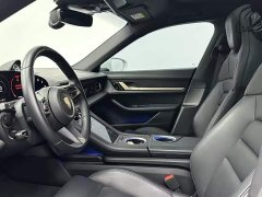 Porsche Taycan - фото 16