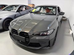 BMW M4 M xDrive Edition - фото 1