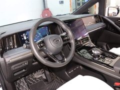 Trumpchi M8 Grandmaster Series Dual Engine Royal Edition - фото 10