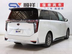 Trumpchi M8 Grandmaster Series Dual Engine Royal Edition - фото 4