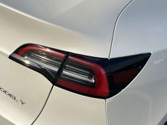 Tesla Model Y Edition - фото 10
