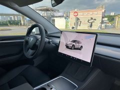 Tesla Model Y Edition - фото 13