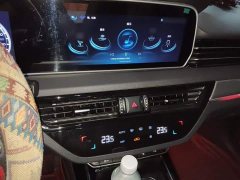 FAW HS5 2.0T Edition - фото 6