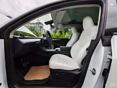 Tesla Model Y Edition - фото 17