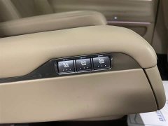 AITO Wenjie M9 extended range Max version 42kWh 6-seater version - фото 17
