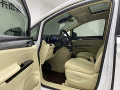 Buick GL8 Deluxe Edition - фото 17