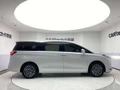 Buick GL8 Deluxe Edition - фото 4